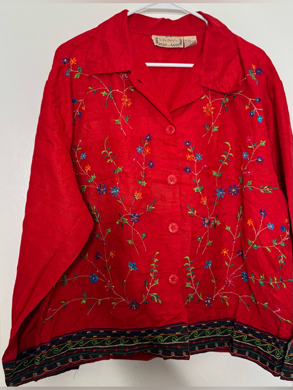 Life Style Red Embroidered beaded Button-Front Women's Blouse LG silk blend